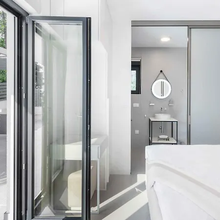 Вилла In 45043 *